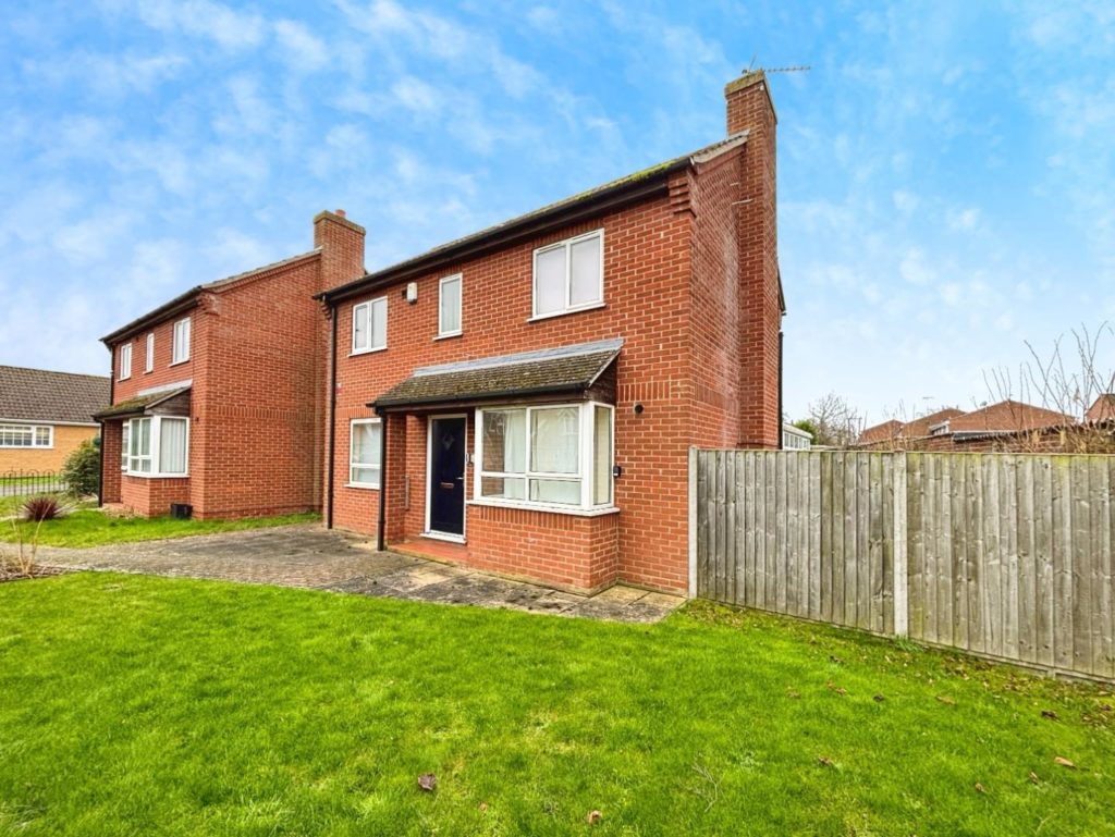 Foxglove Close, Red Lodge