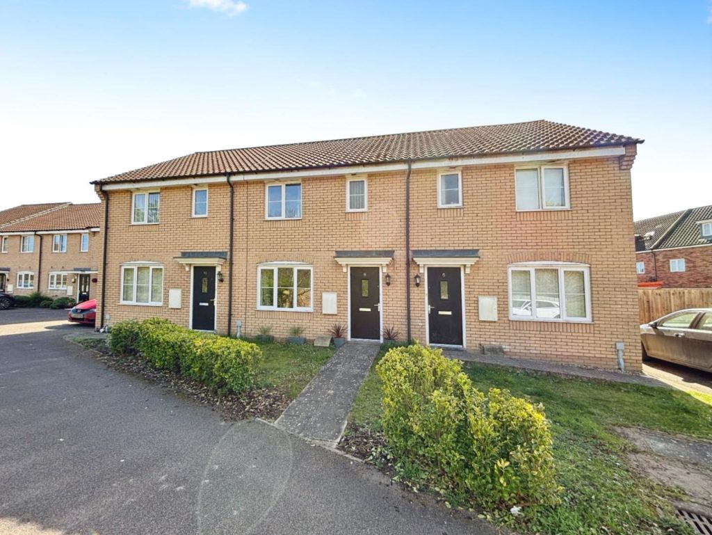 Aster Close, Red Lodge
