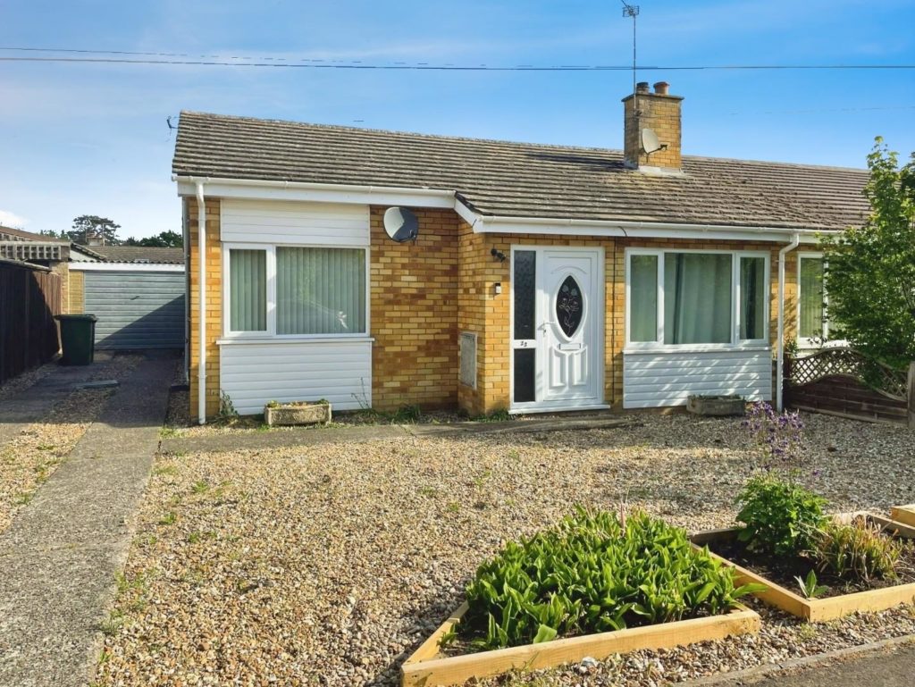 Shadwell Close, Weeting