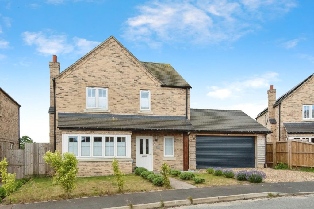 Earlsfield Lane, Methwold