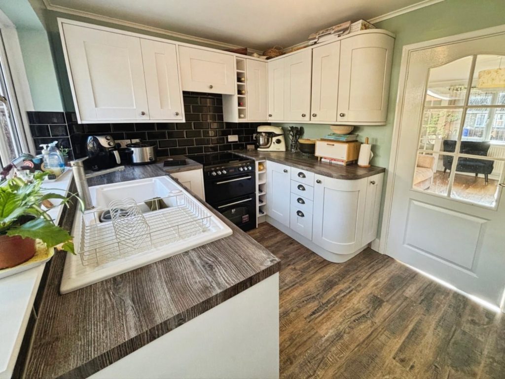 Laburnum Avenue, Mildenhall