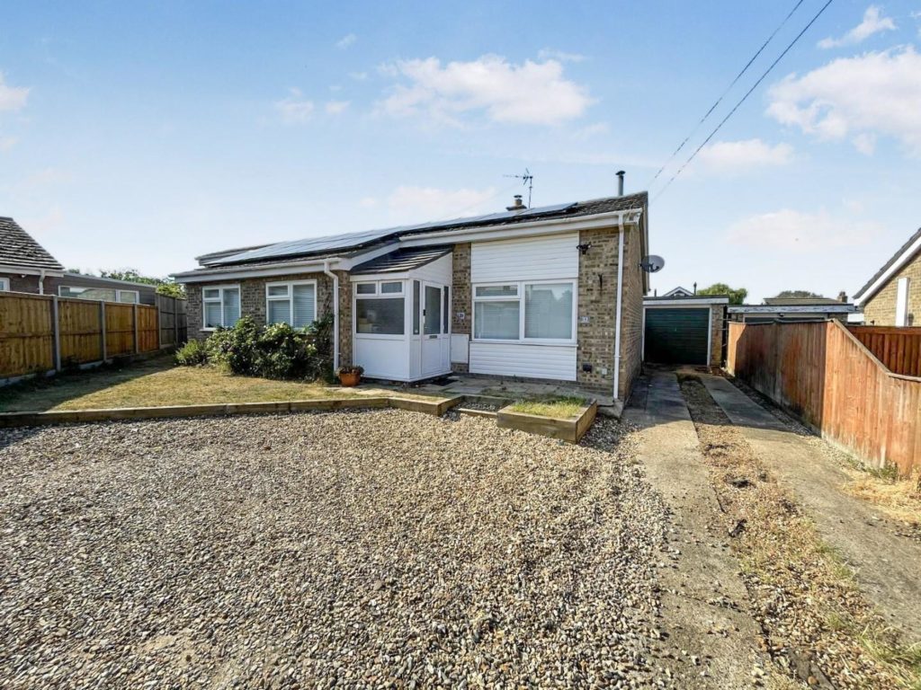 Shadwell Close, Weeting