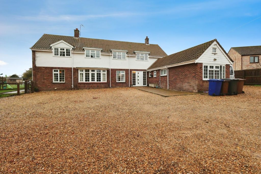 Victoria Avenue, Brandon