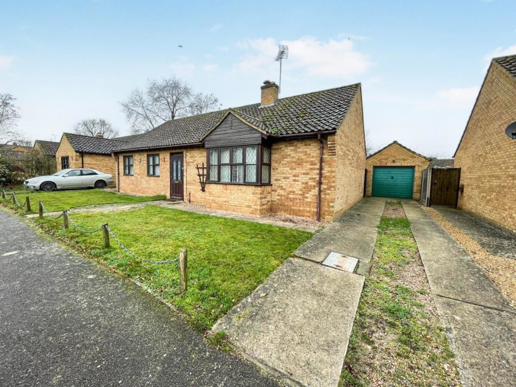 Vincent Close, Feltwell