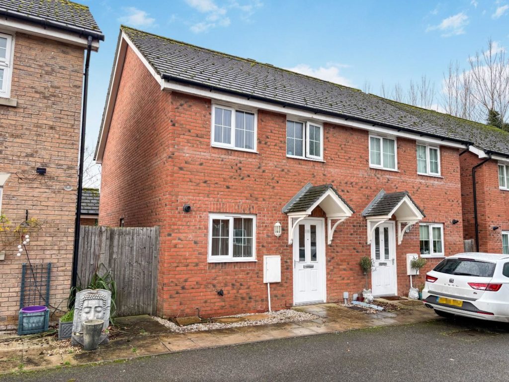 Acorn Way, Red Lodge