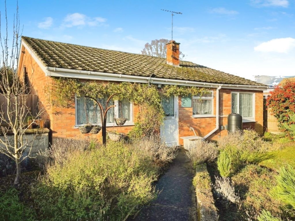 Pinewood Drive, Brandon