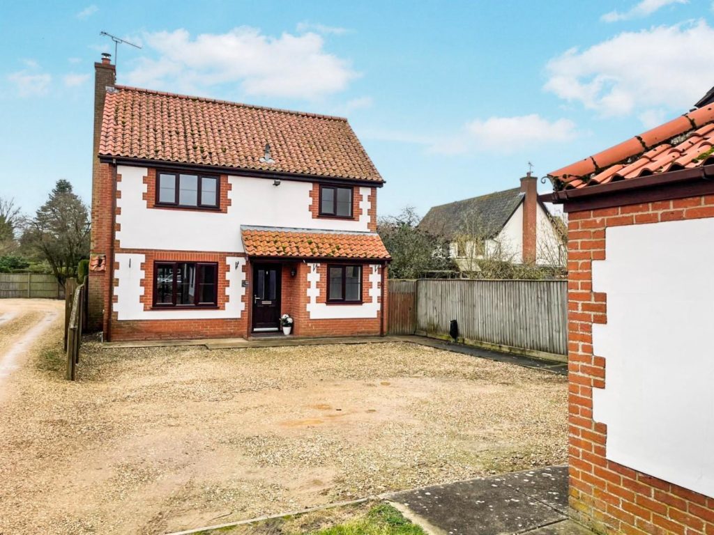 Main Street, Hockwold