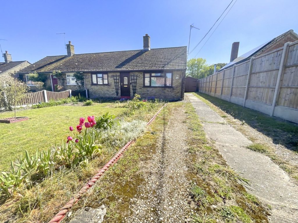 Hythe Road, Methwold