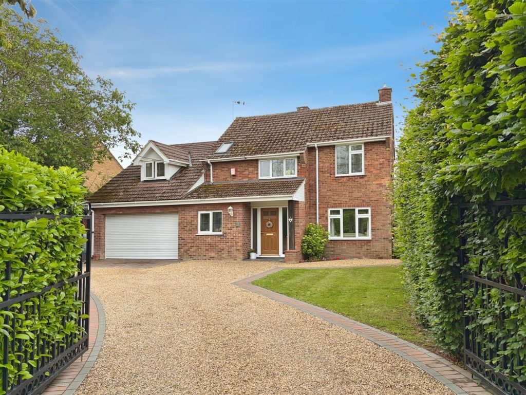 Kingsway, Mildenhall