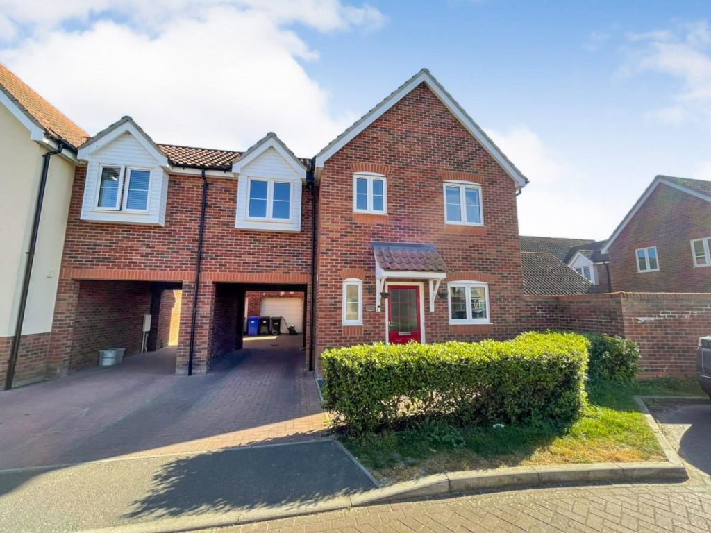 Victoria Close, West Row