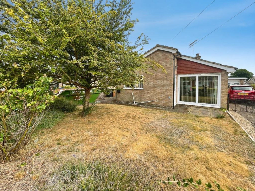 Fair Close, Feltwell
