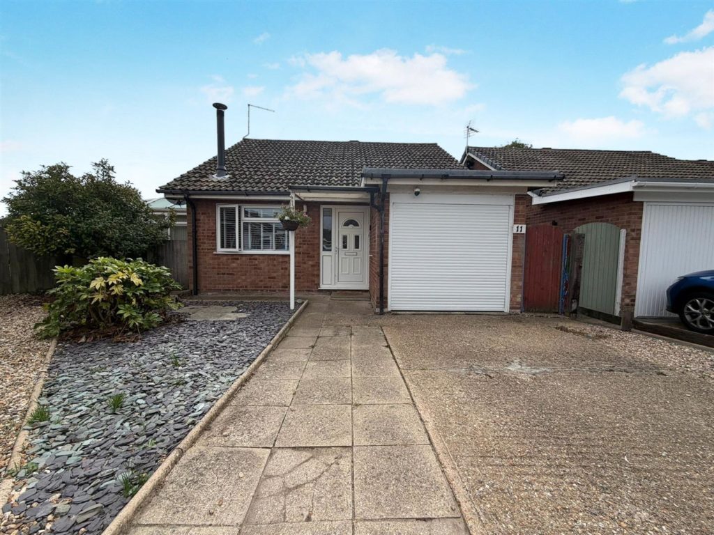 Raven Close, Mildenhall